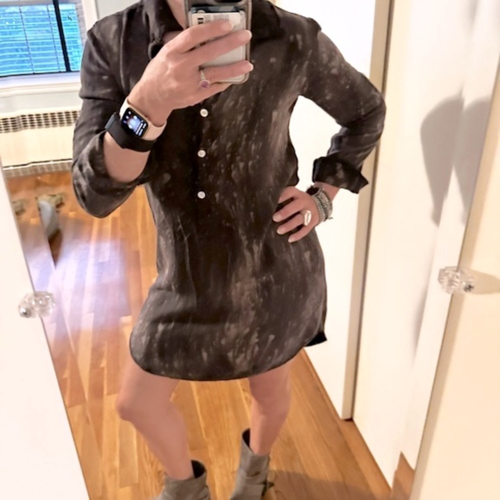 Cloth and Stone Olive Splattered Shirt Dress - Picture 3 of 13